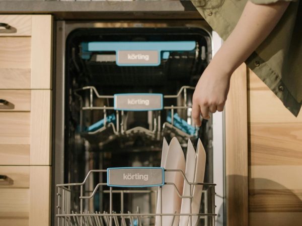 Dishwasher leaking? Don't wait. Gte it fixed fast.